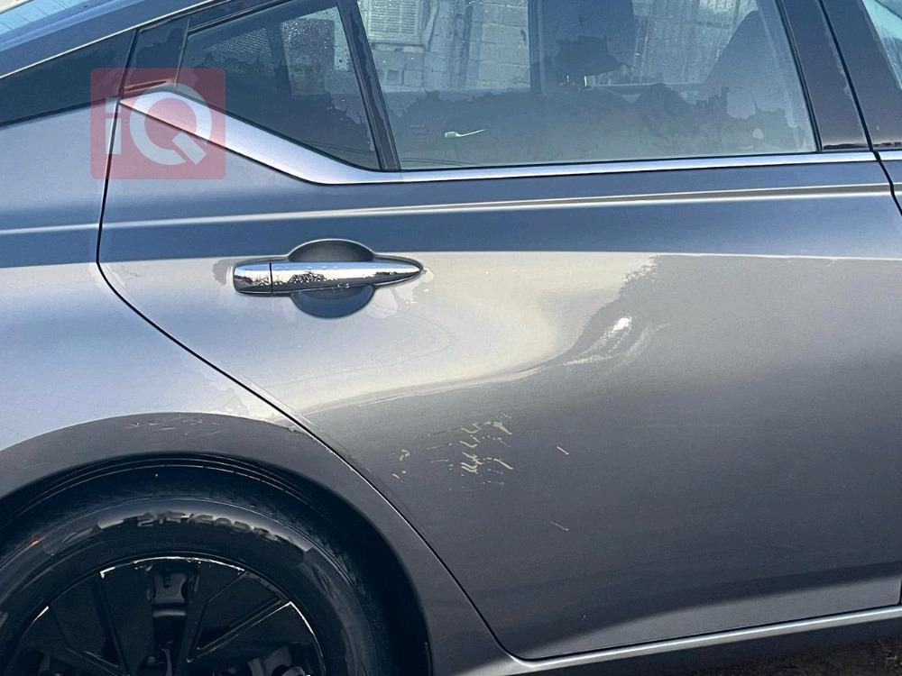 نيسان ألتيما